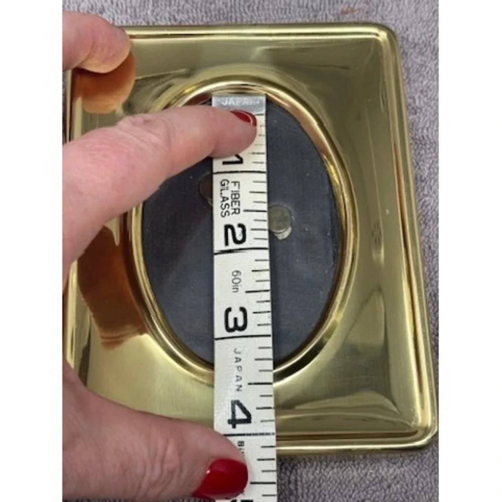Vintage Gold Tone Metal 4x5 Picture Frame Oval Wallet Photo Tabletop Easel Frame